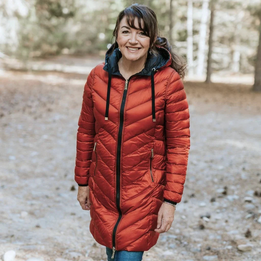 Arnie Women's Reversible 90/10 Down Coat - Black / Intense Rust