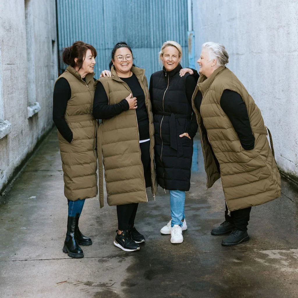 Bella Women's 90/10 Down Maxi Vest - Loden