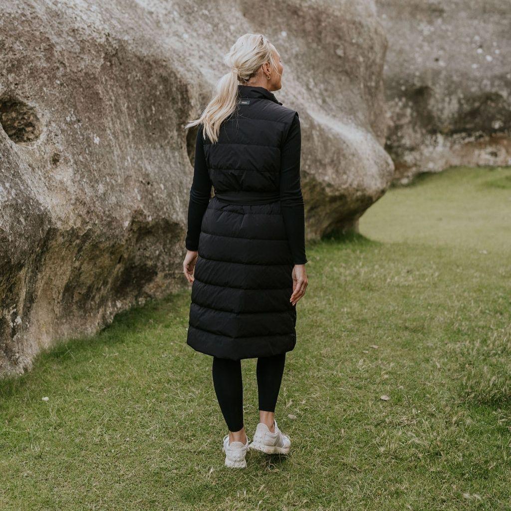 Bella Women's 90/10 Down Maxi Vest - Black