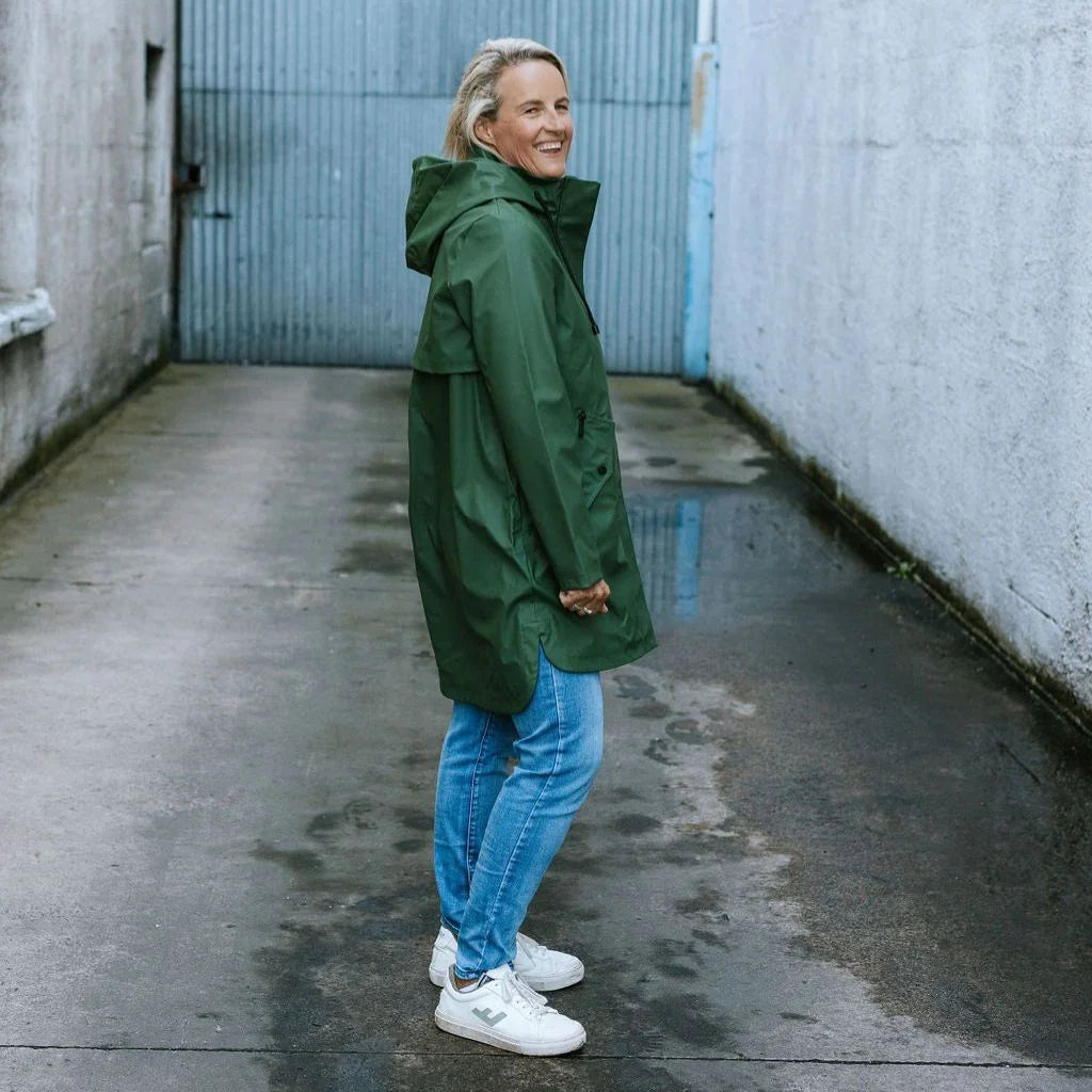 Billie Women's Rain Coat - Moke x Evie Kemp - Cypress/Purple Fleur