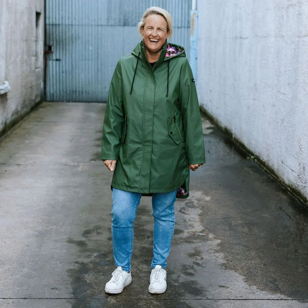 Billie Women's Rain Coat - Moke x Evie Kemp - Cypress/Purple Fleur