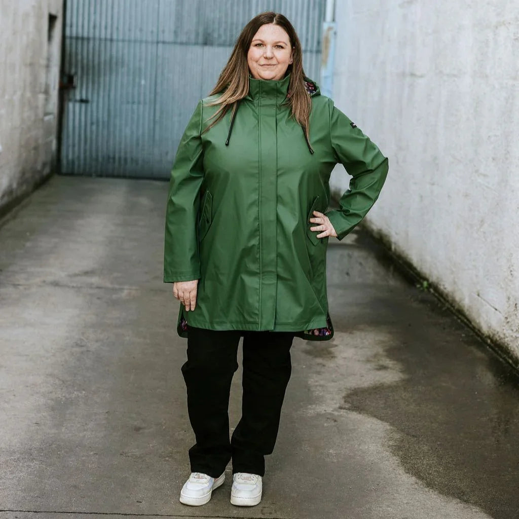 Billie Women's Rain Coat - Moke x Evie Kemp - Cypress/Purple Fleur