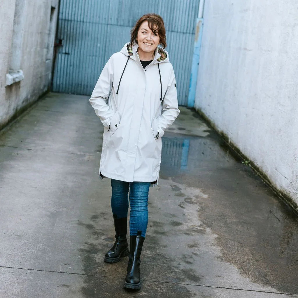 Billie Women's Rain Coat - Ice Crystal with Big Cat Blur