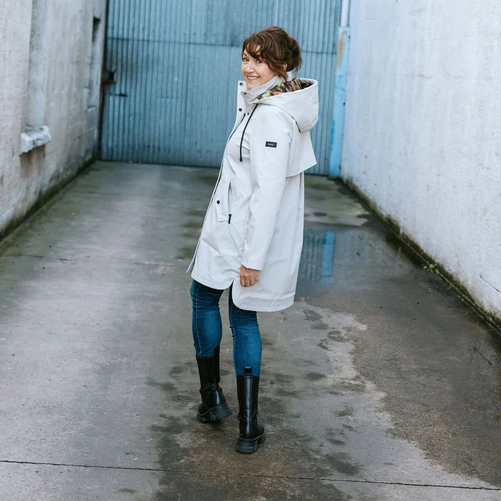 Billie Women's Rain Coat - Ice Crystal with Big Cat Blur