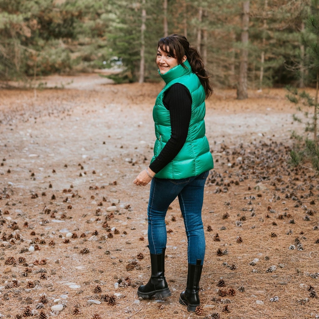 Ester Women's 90/10 Packable Down Vest - Emerald