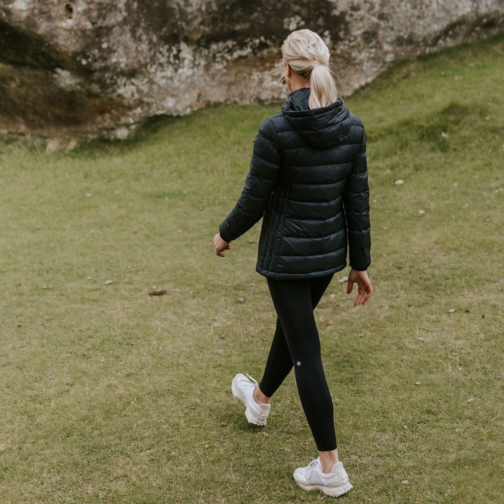 Lynnette Women's 90/10 Packable Down Jacket - Black