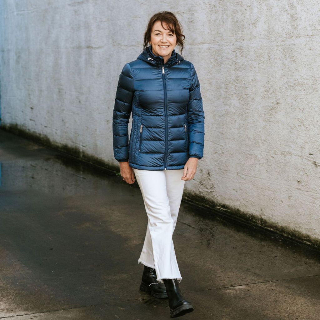 Lynnette Women's 90/10 Packable Down Jacket - Moonlight
