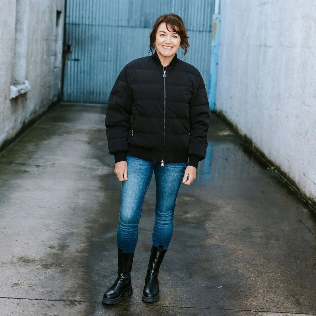 Rue Women's 90/10 Down Bomber Jacket - Black