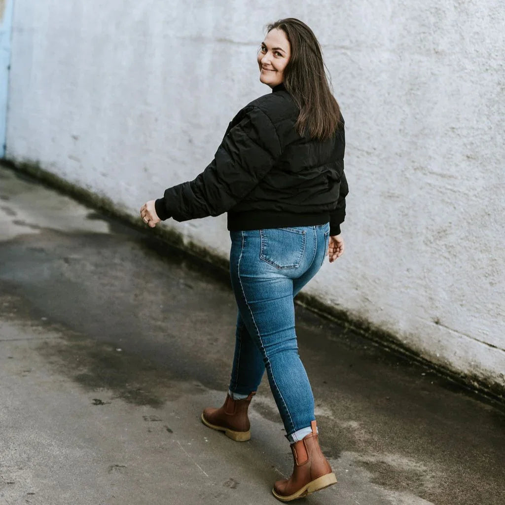 Rue Women's 90/10 Down Bomber Jacket - Black