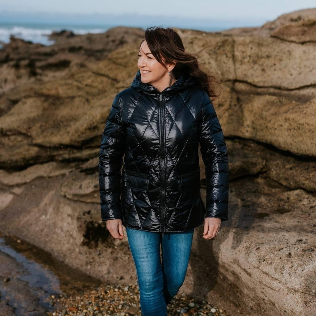 Anita Women's 90/10 Down Quilted Jacket - Black