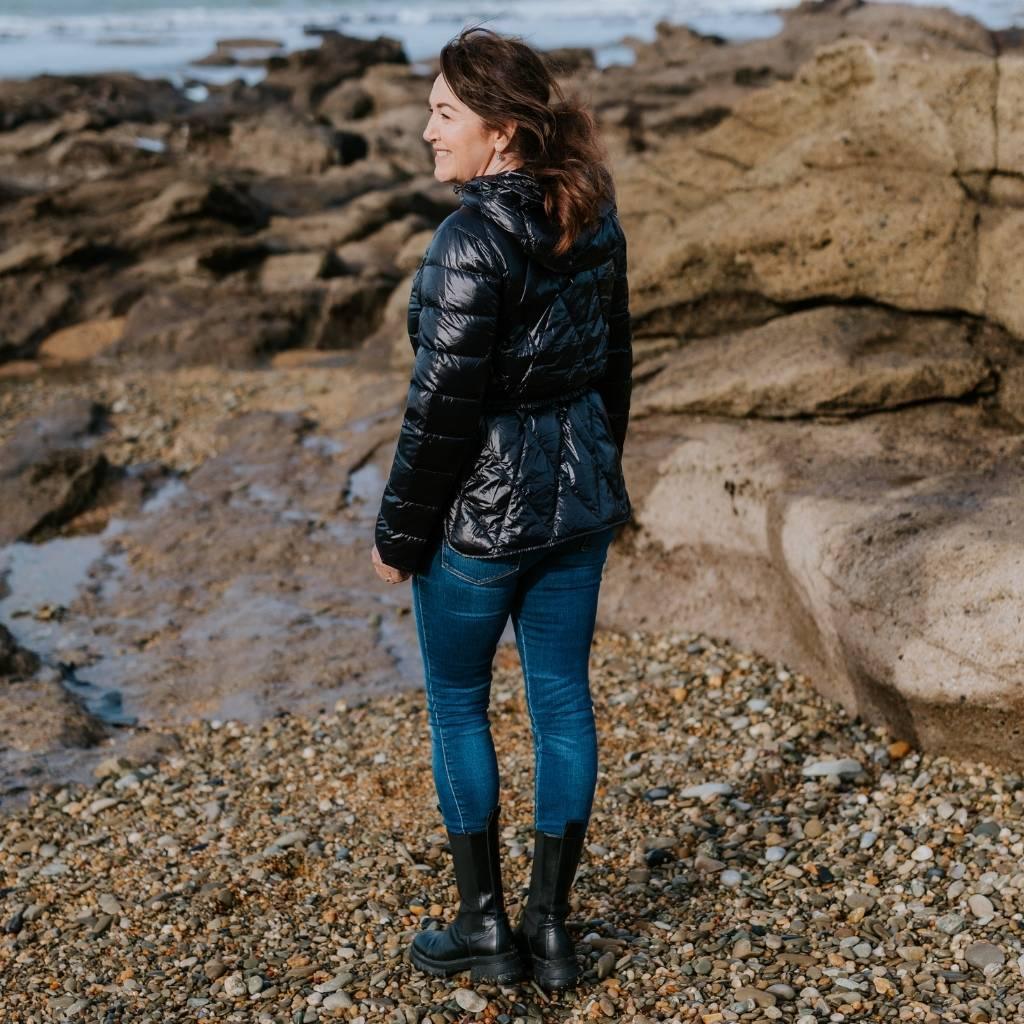 Anita Women's 90/10 Down Quilted Jacket - Black