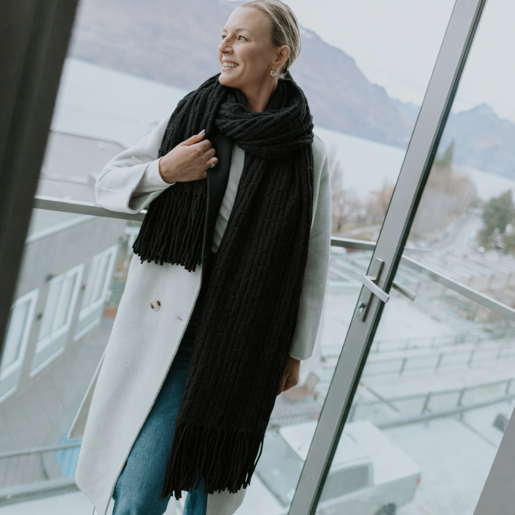 Adele Cable Knit Scarf - Black