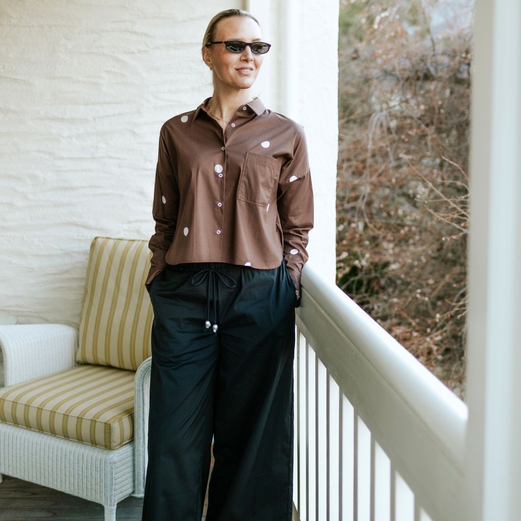 Alex Cropped Women's Shirt | Choc Spot