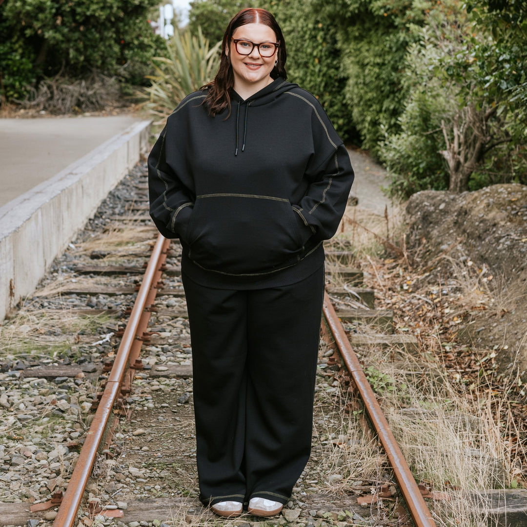 Posie Hoodie - Black