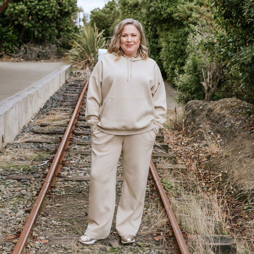 Posie Hoodie - Sand