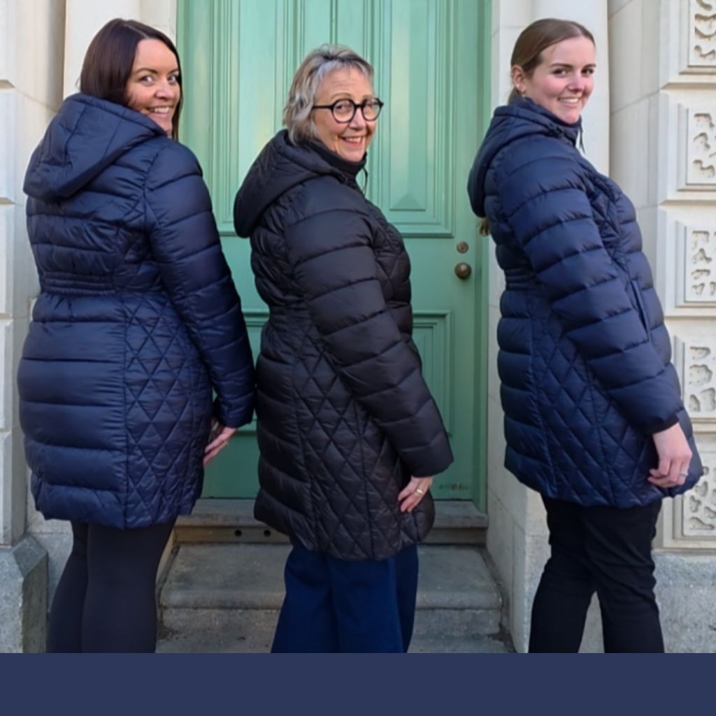 Back and side view showing the shaping of Moke Seattle puffer coats