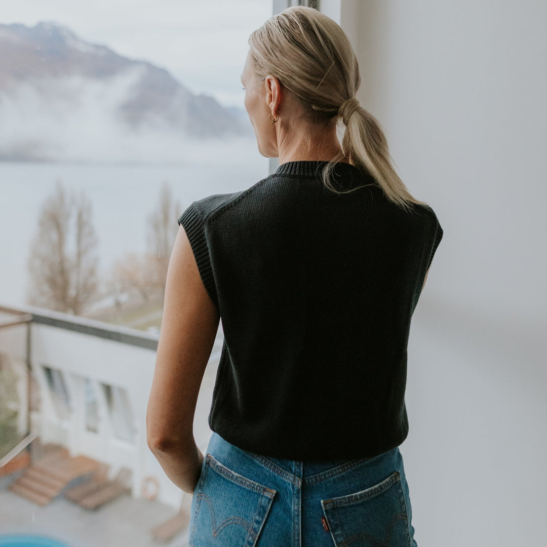 Chloe Knit Vest - Black
