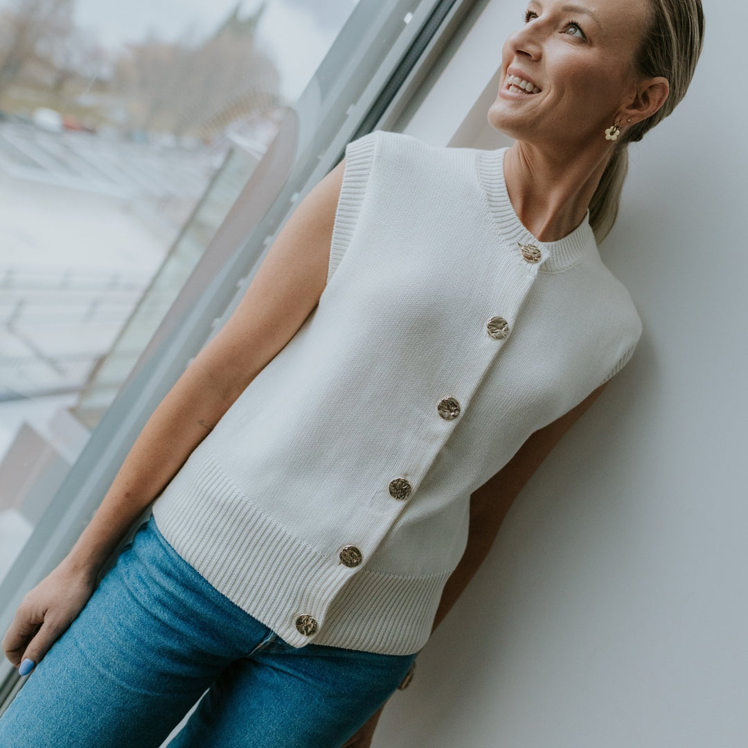 Chloe Knit Vest - Pearl