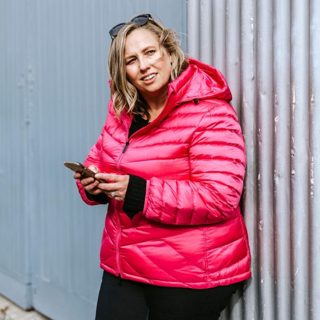 Cushla Women's 90/10 Packable Down Jacket - Hot Pink