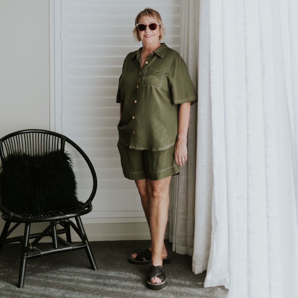 Dylan Women's Viscose Blend Shorts - Bonsai Green