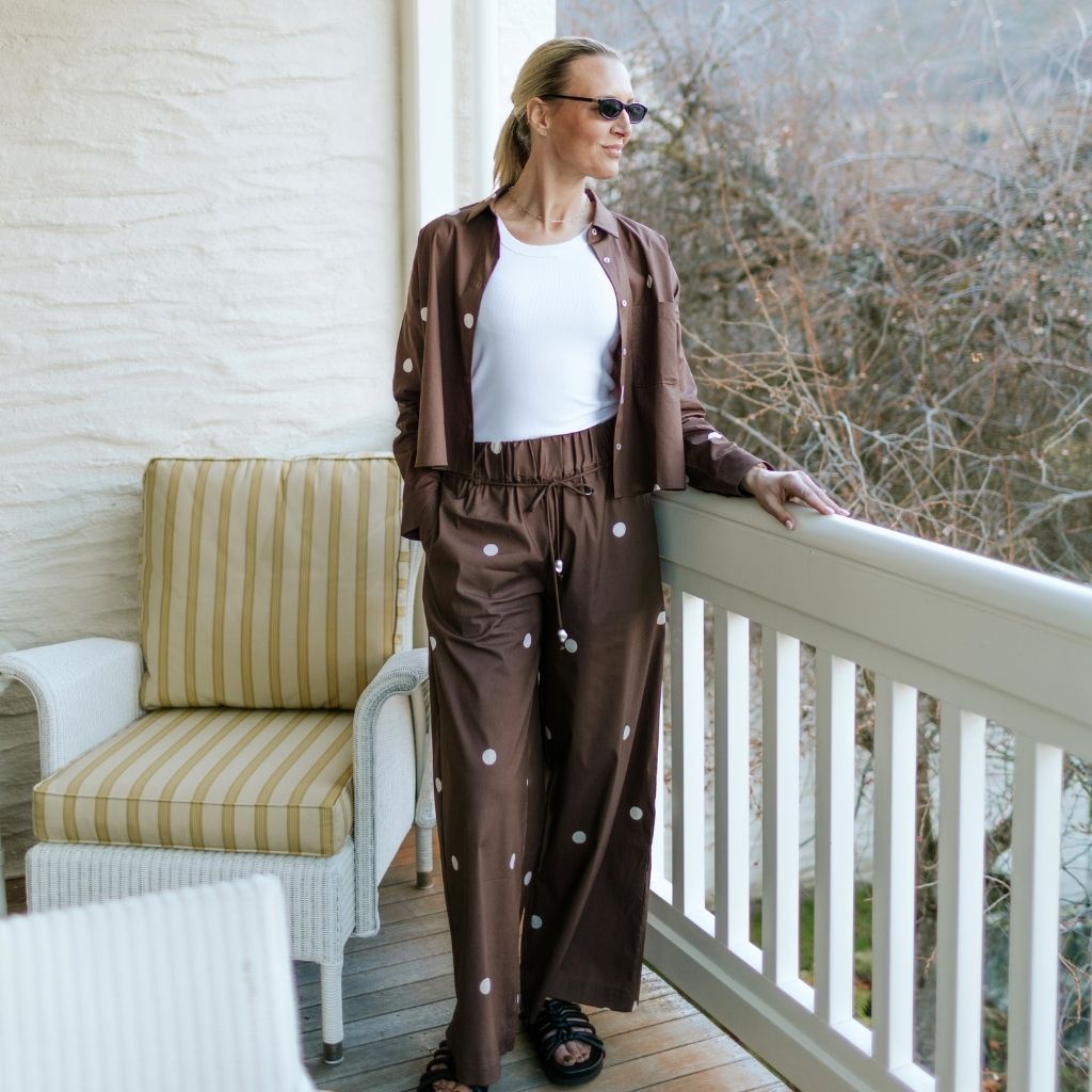 Juno Relaxed Wide Leg Women's Pant | Choc Spot
