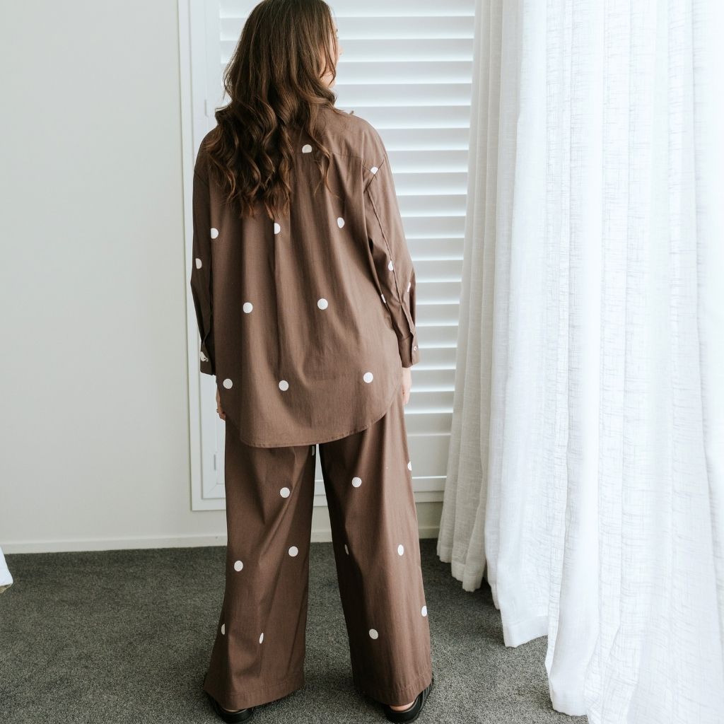 Juno Relaxed Wide Leg Women's Pant | Choc Spot