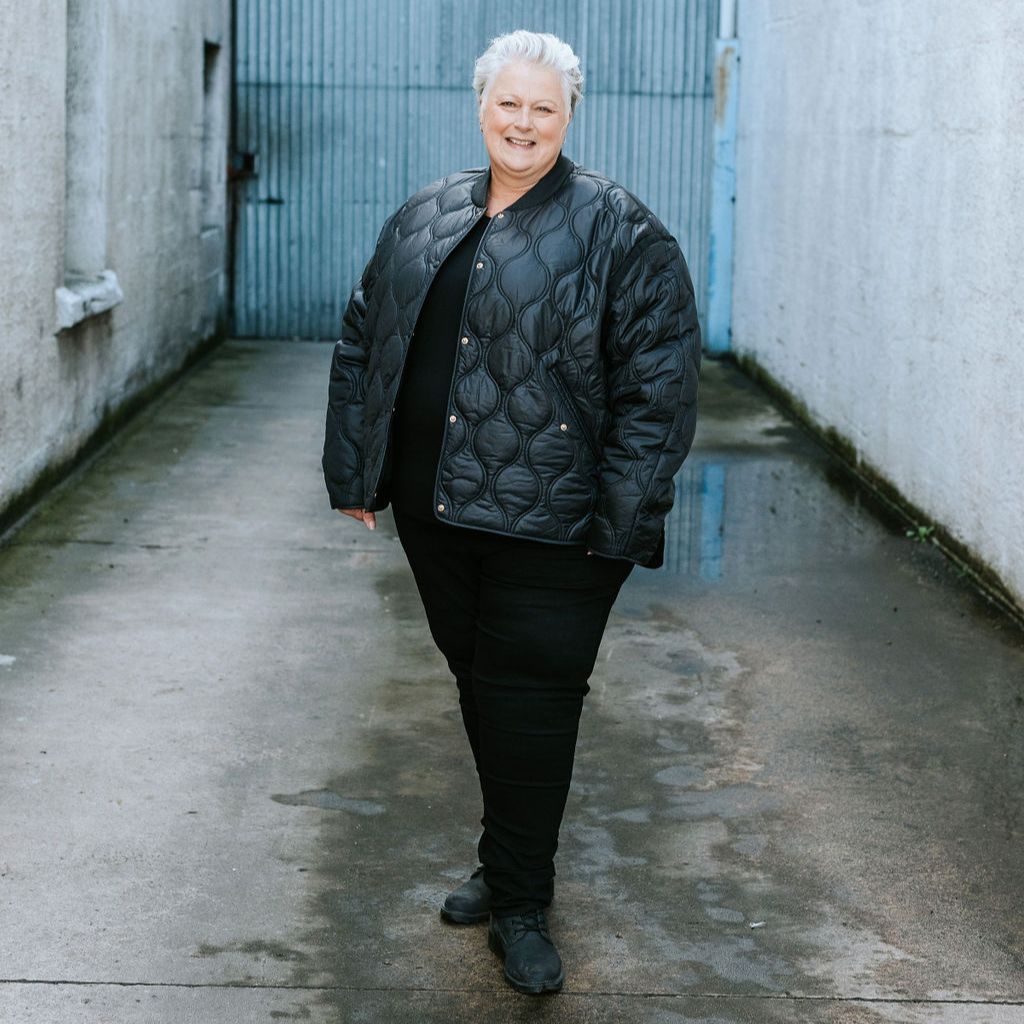 Talei Women's Quilted Bomber - Black